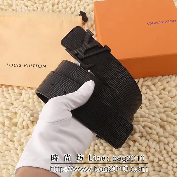 路易威登LV E i牛皮紋理潤飾 2016秋冬系列LV首字母 男士皮帶 LHG1406